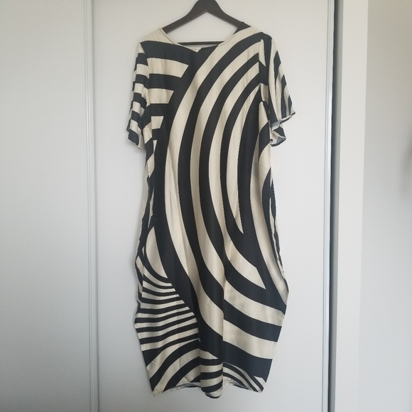 YESNO Beach Cover/ Summer Dress - Picture 2 of 4